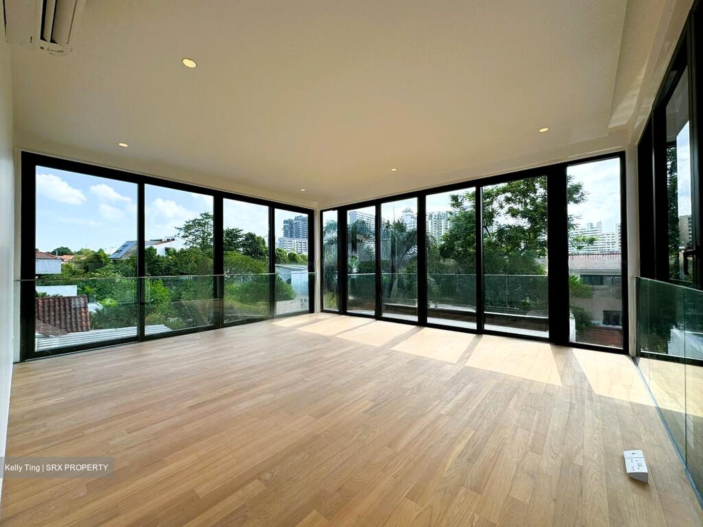 Holland Grove Road (D10), Detached #437675021